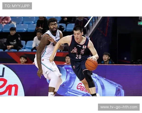 杭州篮球队在杯赛中以84分稳居积分榜首位,展现强劲实力